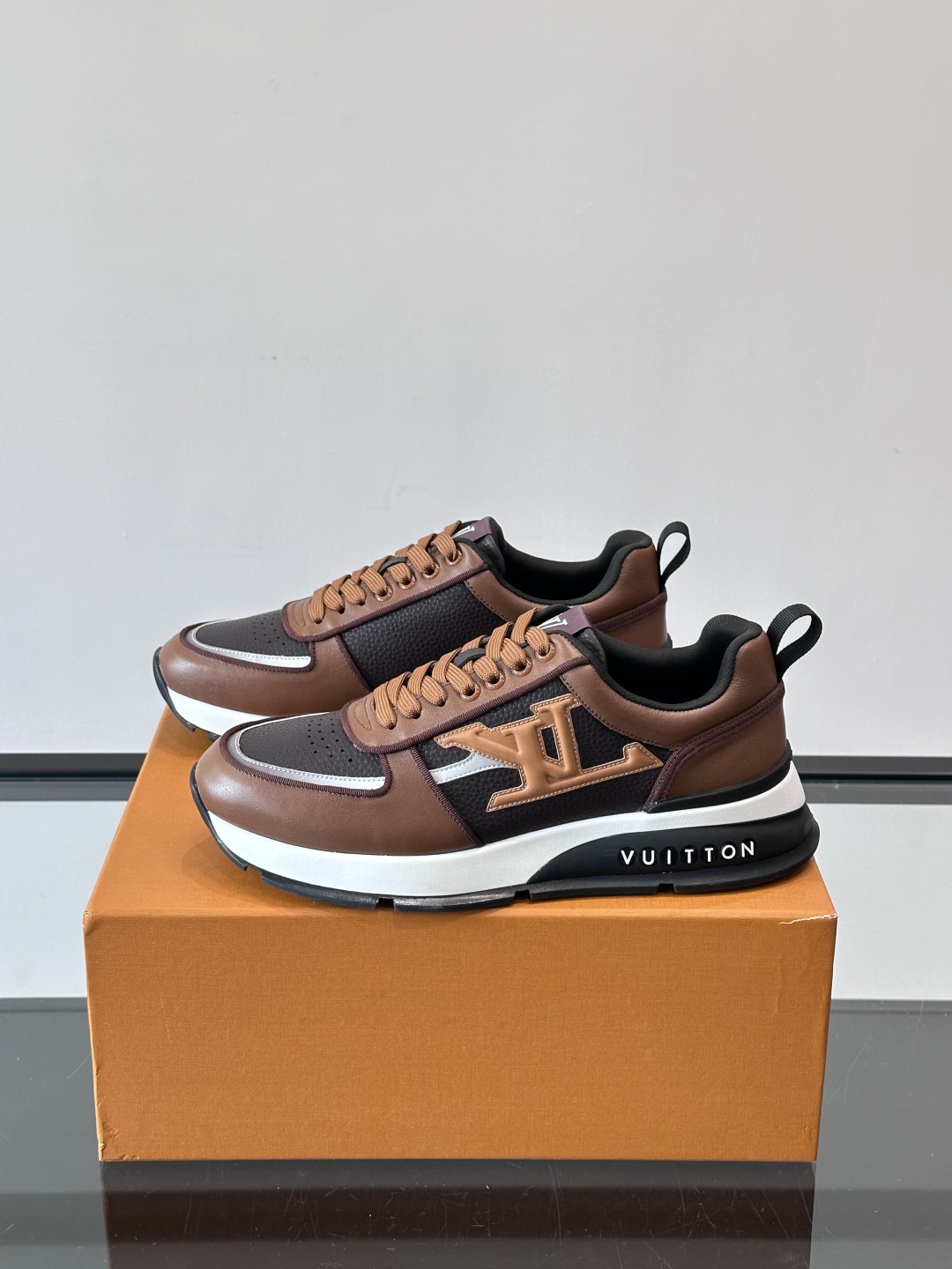 Louis Vuitton Run Away Sneakers: Leather and Fabric, Ultimate Comfort & Style 4 cmp i1761982507527 8664 0 2