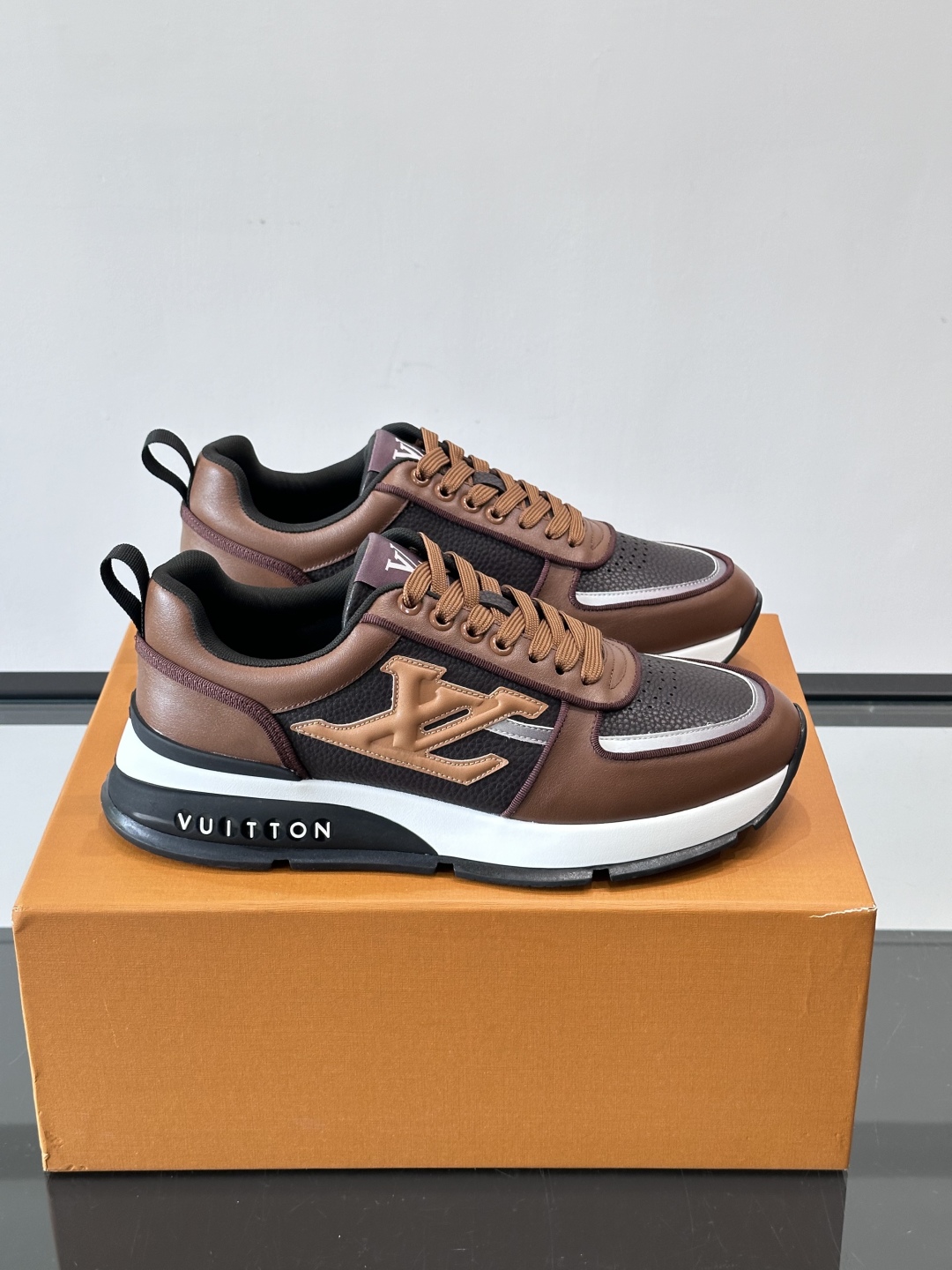 Louis Vuitton Run Away Sneakers: Leather and Fabric, Ultimate Comfort & Style 2 cmp i1761982507600 7331 0 0