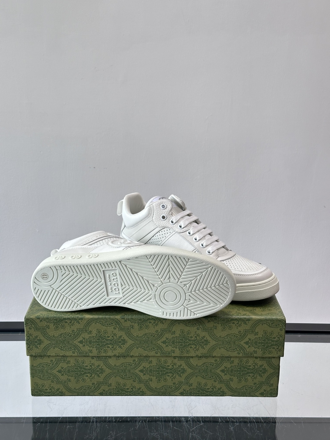 Gucci GG高帮厚底饼干鞋，经典GG老花+头层牛皮，鞋面防泼水，日常雨天都能穿！约4cm隐形厚底，乳