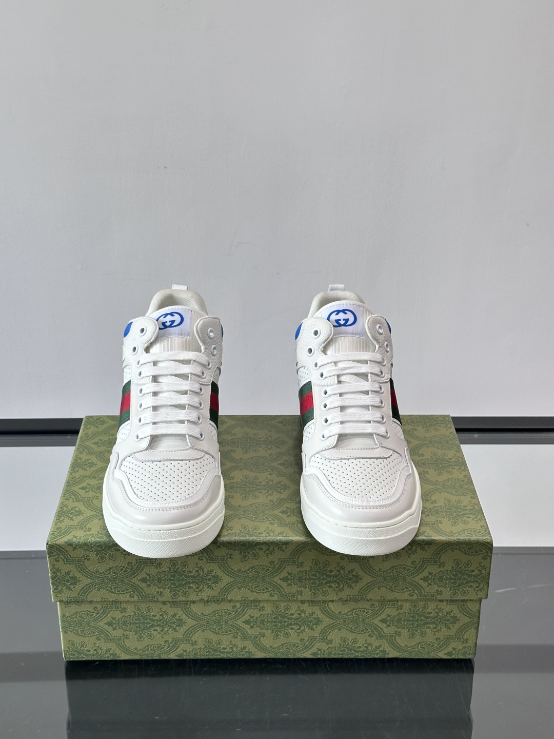 Gucci GG高帮厚底饼干鞋，经典GG老花+头层牛皮，鞋面防泼水，日常雨天都能穿！约4cm隐形厚底，乳