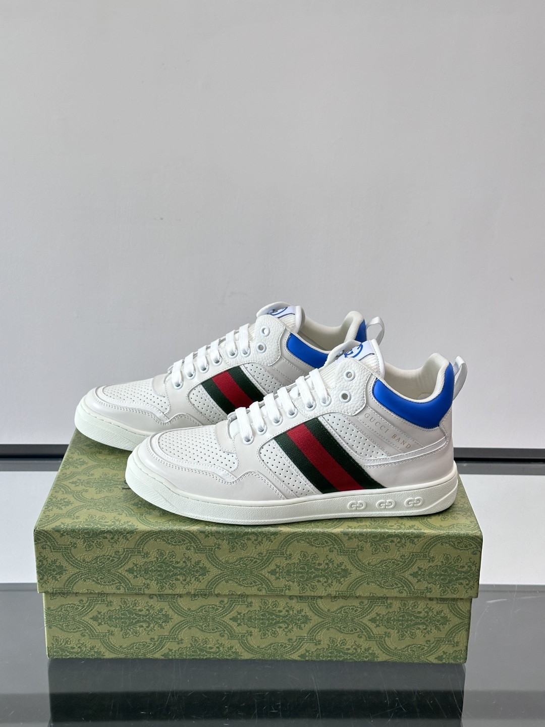 Gucci GG高帮厚底饼干鞋，经典GG老花+头层牛皮，鞋面防泼水，日常雨天都能穿！约4cm隐形厚底，乳