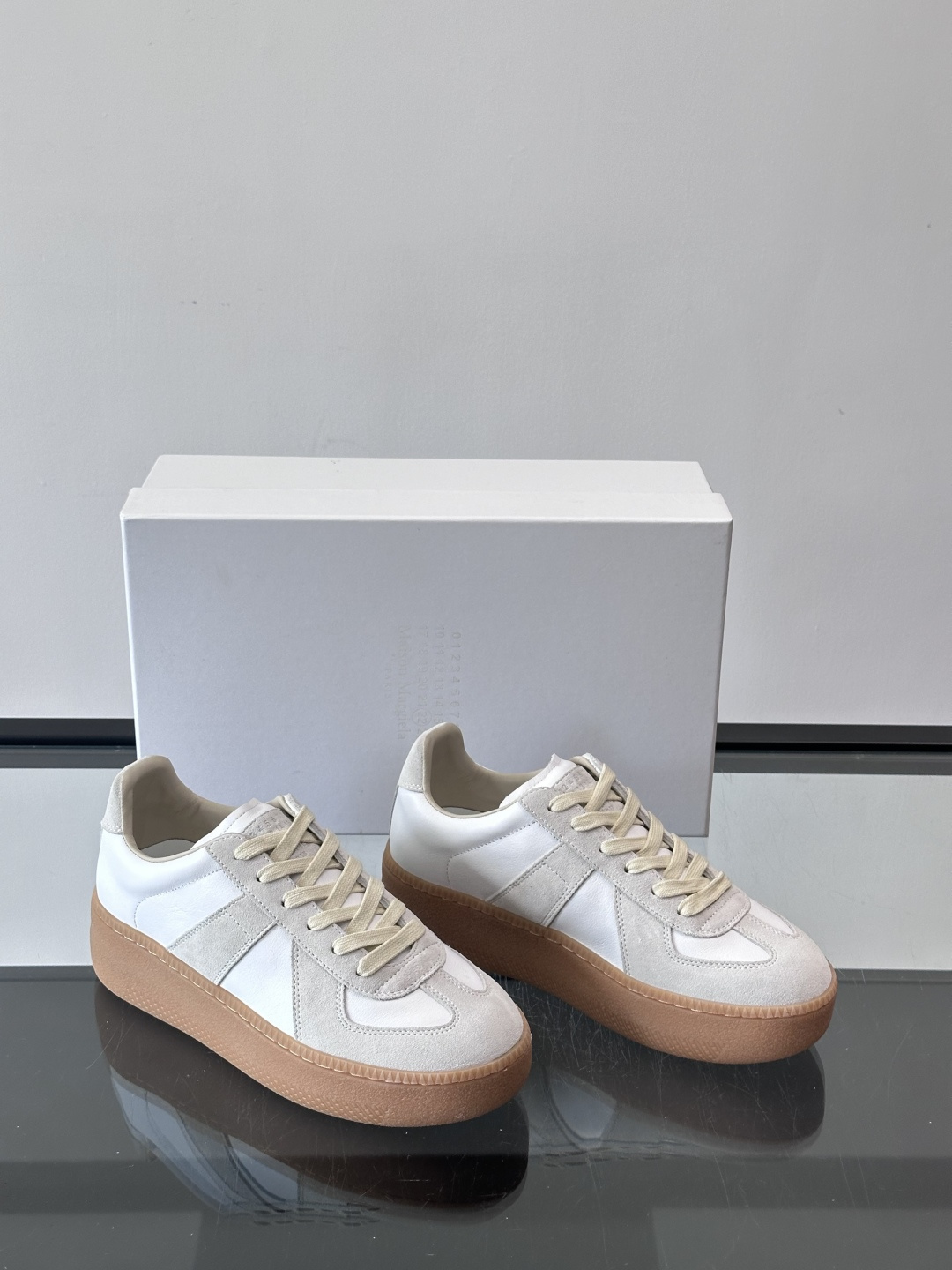 Maison Margiela MM6厚底德训鞋，经典T形真皮拼接，头层牛皮+高丝光牛皮，柔软细腻又透气