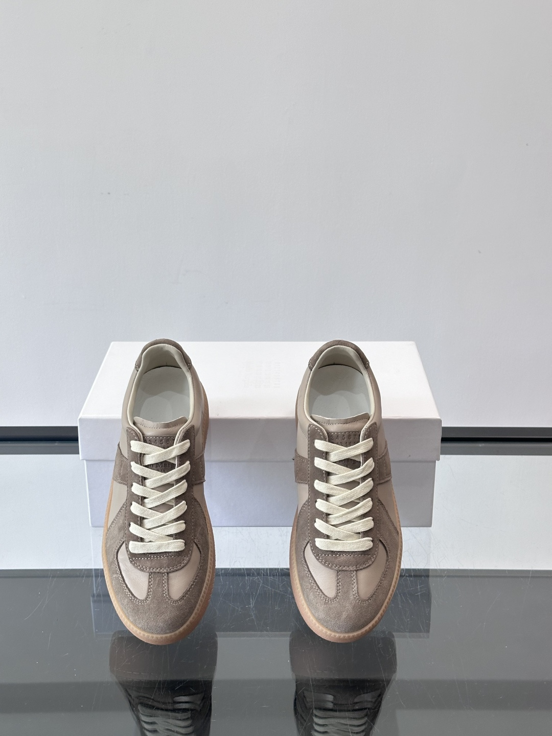 Maison Margiela MM6厚底德训鞋，经典T形真皮拼接，头层牛皮+高丝光牛皮，柔软细腻又透气