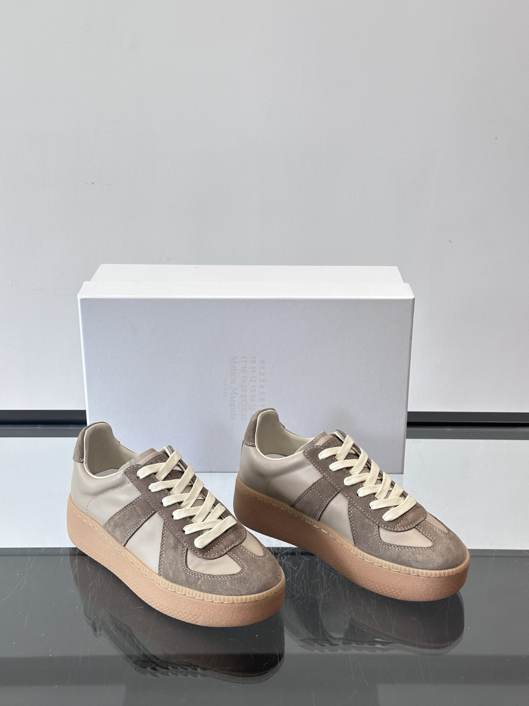 Maison Margiela MM6厚底德训鞋，经典T形真皮拼接，头层牛皮+高丝光牛皮，柔软细腻又透气