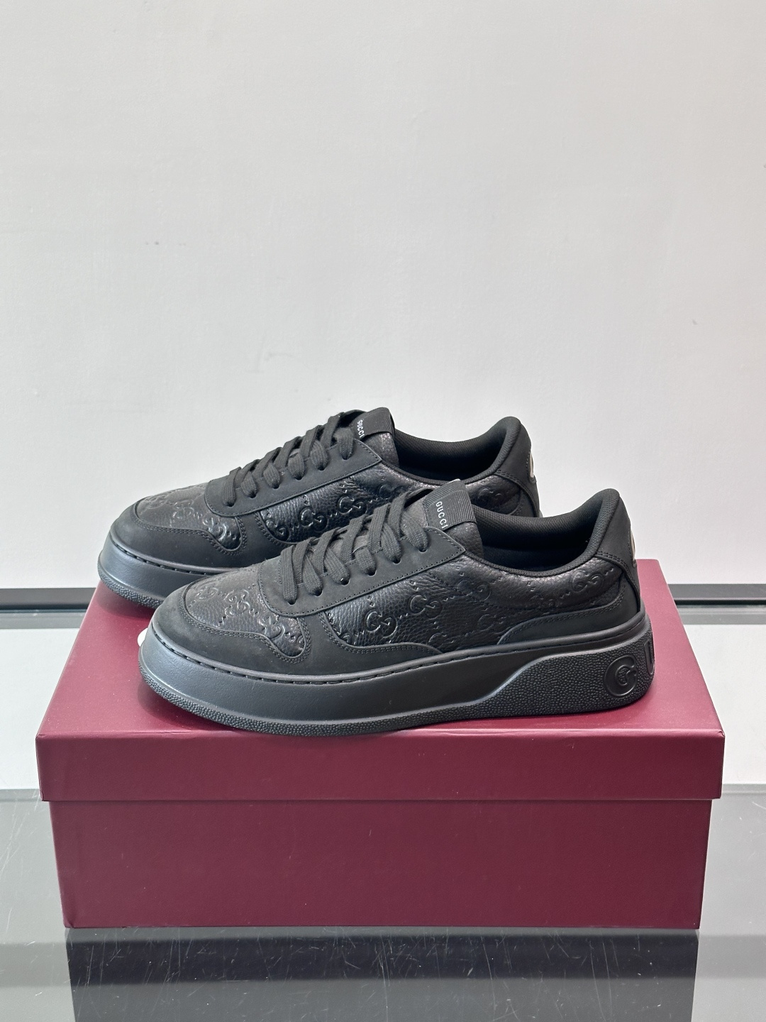 ◾️▫️Gucci男士厚底饼干鞋运动鞋，这款的舒适度真的很绝，超级轻便舒适百搭，👍必备单品，这款单品充满