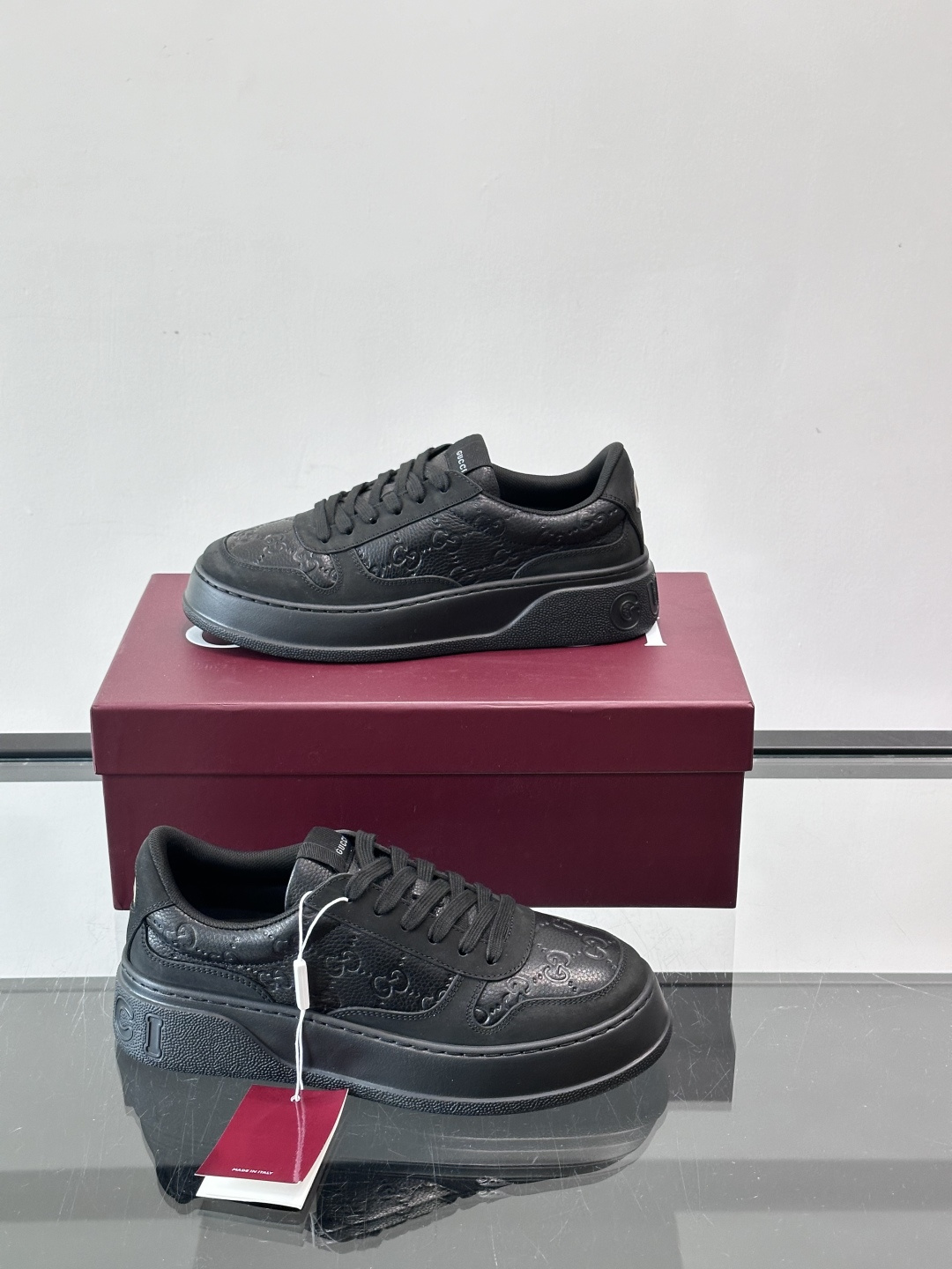 ◾️▫️Gucci男士厚底饼干鞋运动鞋，这款的舒适度真的很绝，超级轻便舒适百搭，👍必备单品，这款单品充满