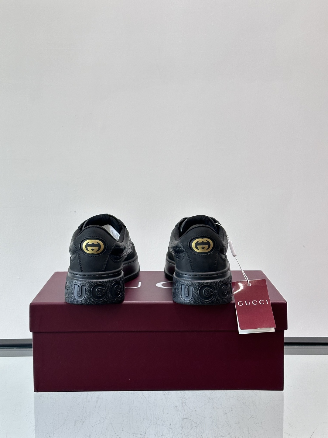 ◾️▫️Gucci男士厚底饼干鞋运动鞋，这款的舒适度真的很绝，超级轻便舒适百搭，👍必备单品，这款单品充满