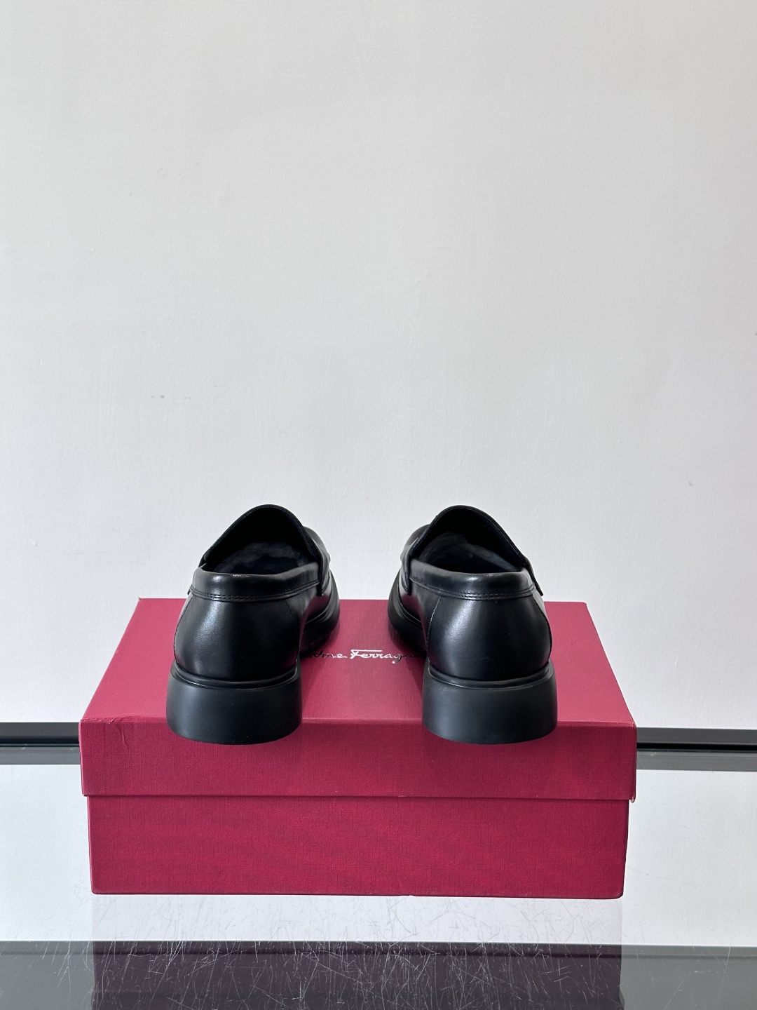 F🆕高端男士正装鞋休闲皮鞋，绅士臻享 型男必备 头层牛皮鞋面 皮质质感一览无余 小牛皮透气内里，橡胶大底