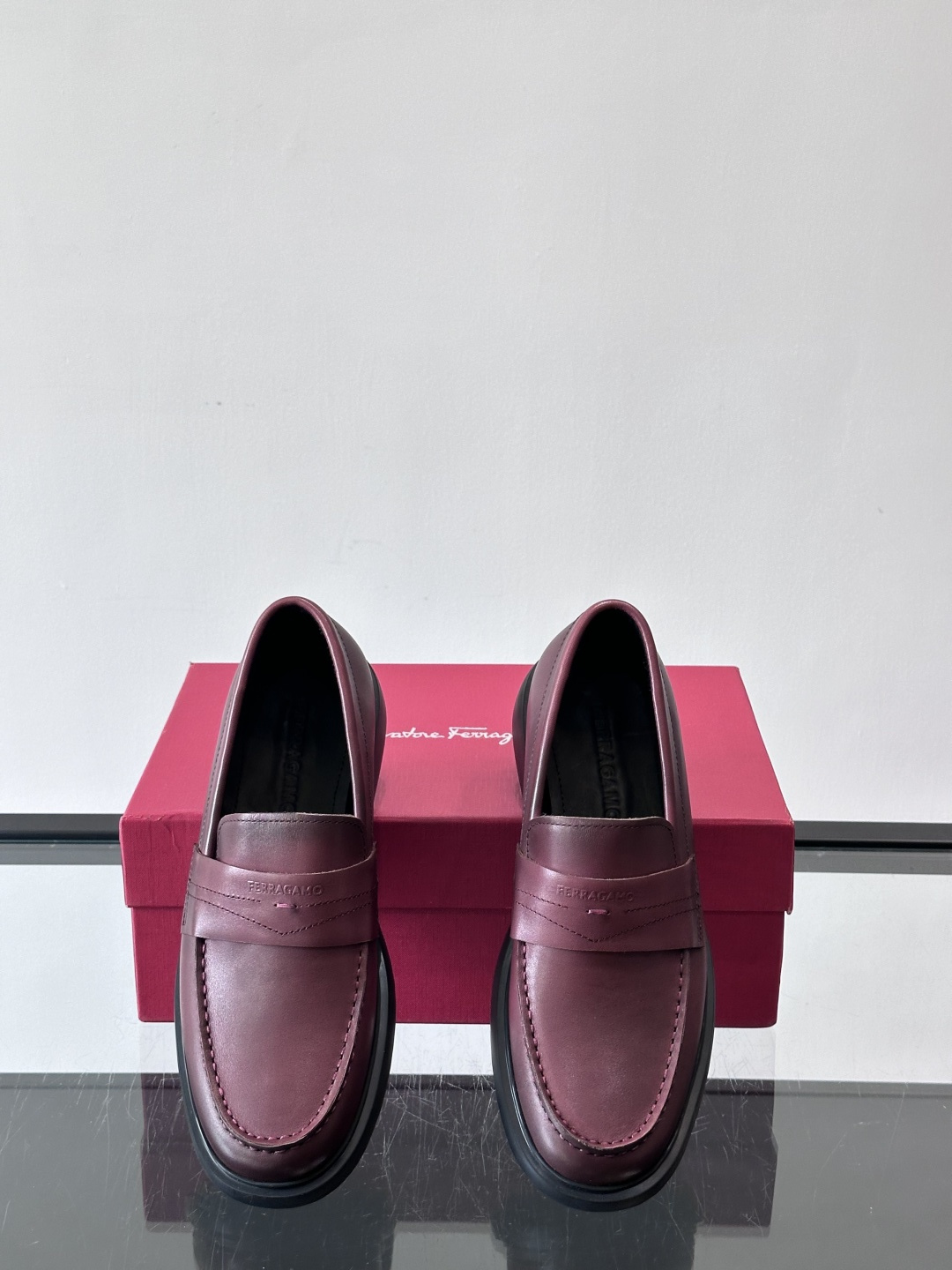 F🆕高端男士正装鞋休闲皮鞋，绅士臻享 型男必备 头层牛皮鞋面 皮质质感一览无余 小牛皮透气内里，橡胶大底