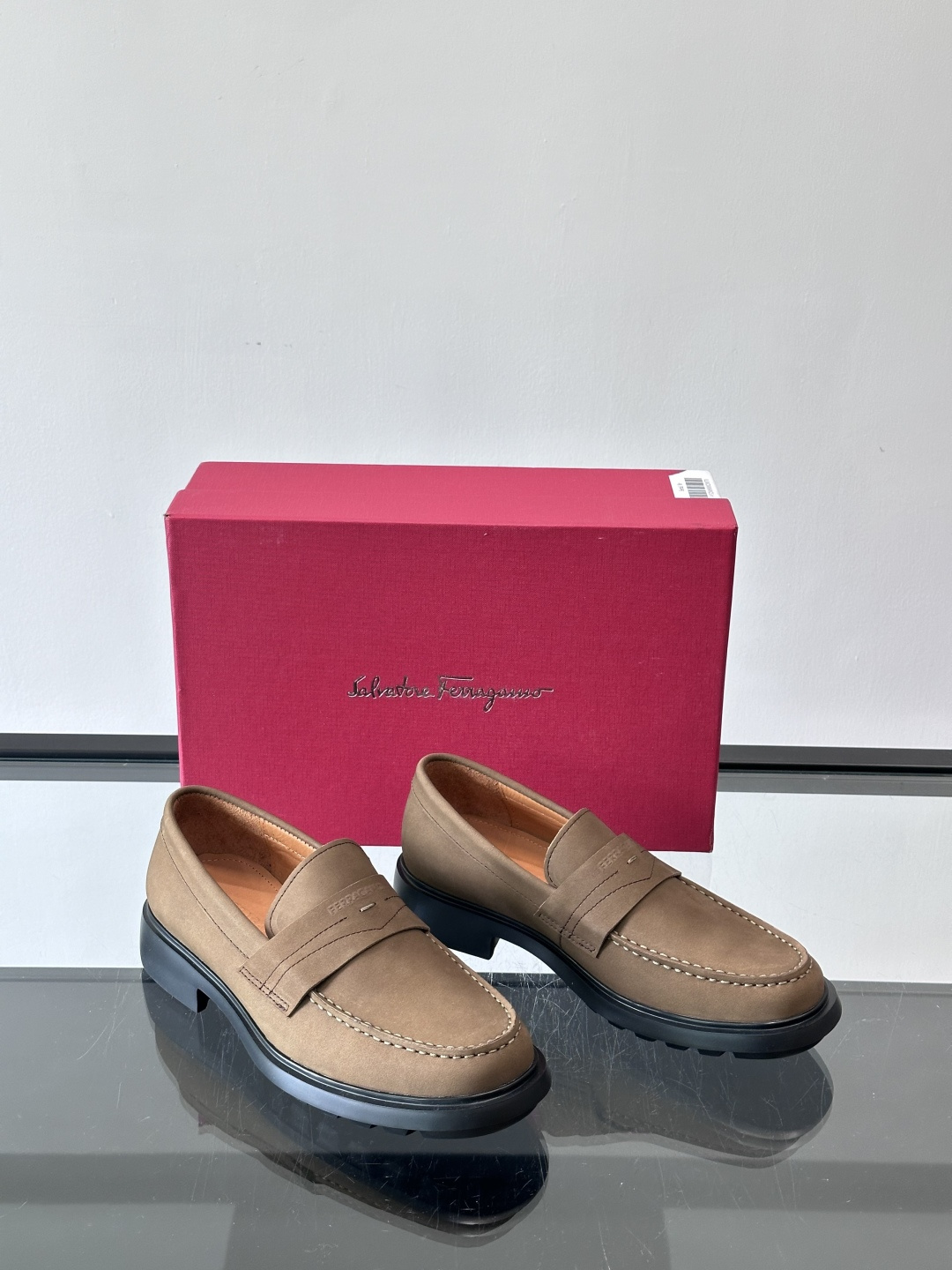 F🆕高端男士正装鞋休闲皮鞋，绅士臻享 型男必备 头层牛皮鞋面 皮质质感一览无余 小牛皮透气内里，橡胶大底