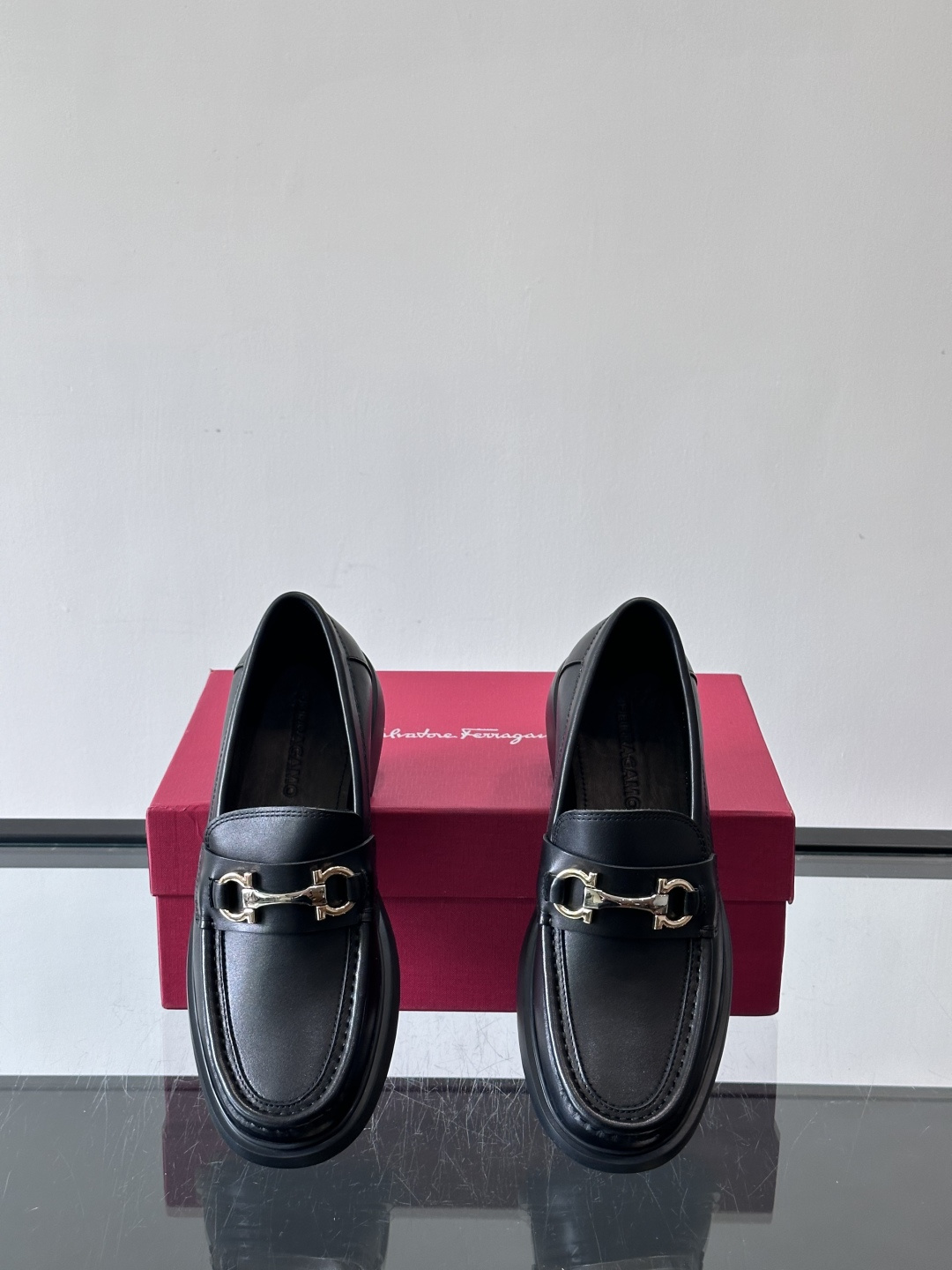 F🆕高端男士正装鞋休闲皮鞋，绅士臻享 型男必备 头层牛皮鞋面 皮质质感一览无余 小牛皮透气内里，橡胶大底