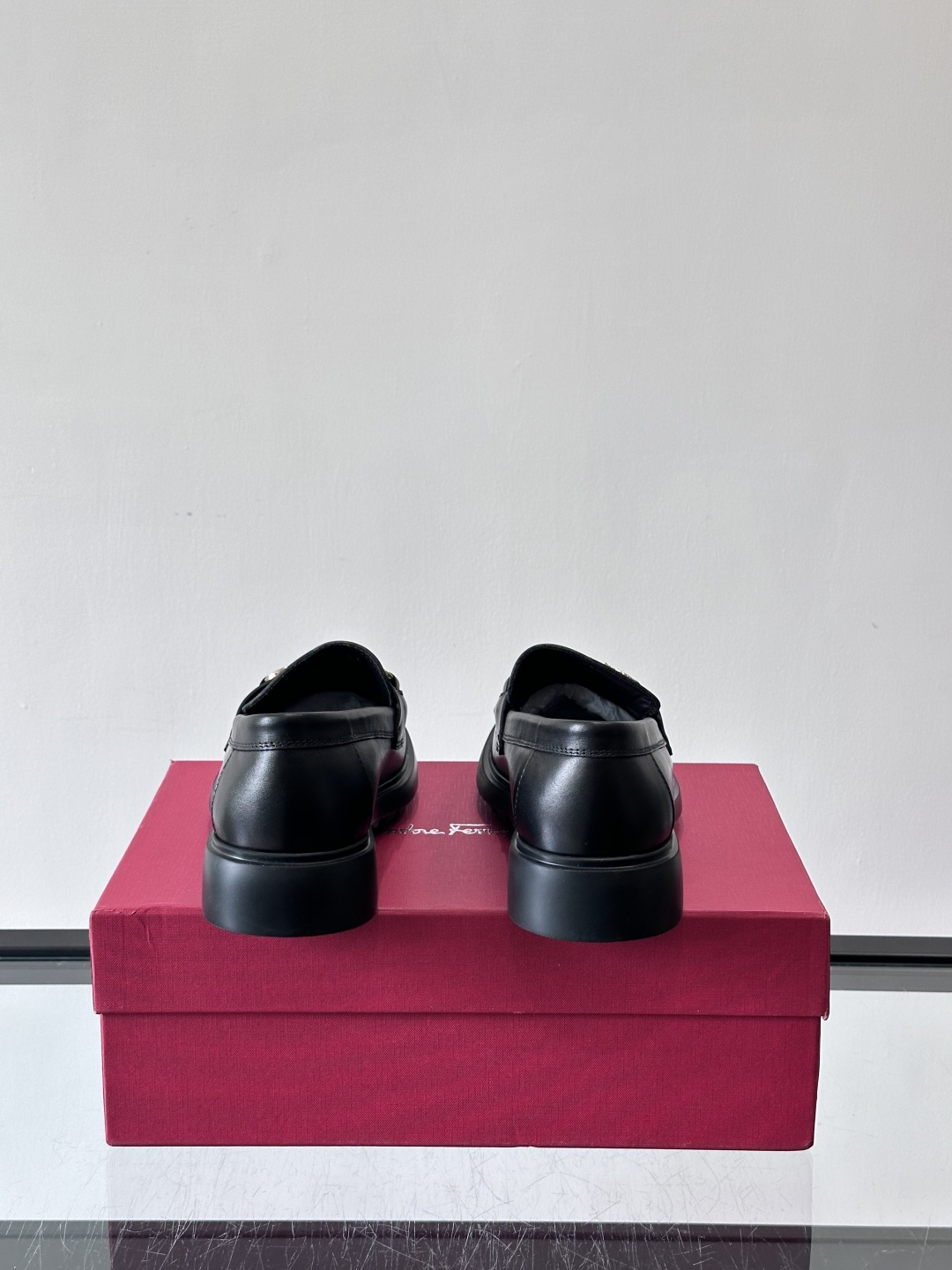 F🆕高端男士正装鞋休闲皮鞋，绅士臻享 型男必备 头层牛皮鞋面 皮质质感一览无余 小牛皮透气内里，橡胶大底