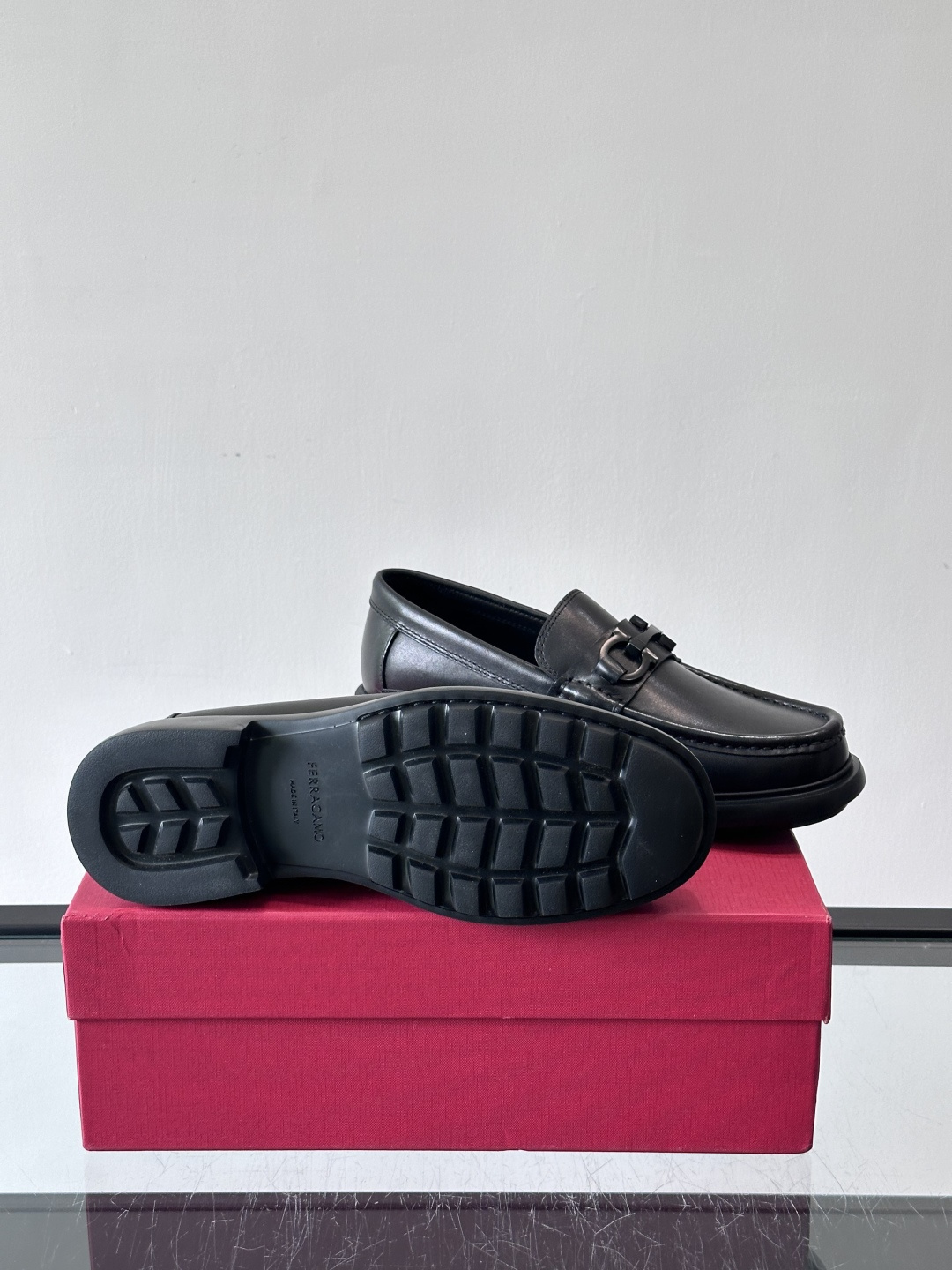 F🆕高端男士正装鞋休闲皮鞋，绅士臻享 型男必备 头层牛皮鞋面 皮质质感一览无余 小牛皮透气内里，橡胶大底