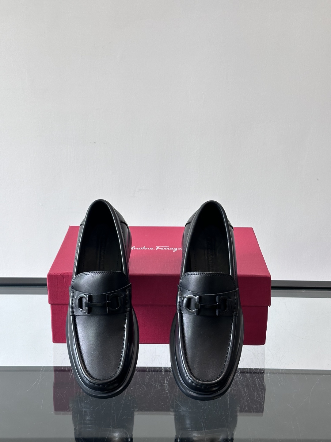 F🆕高端男士正装鞋休闲皮鞋，绅士臻享 型男必备 头层牛皮鞋面 皮质质感一览无余 小牛皮透气内里，橡胶大底