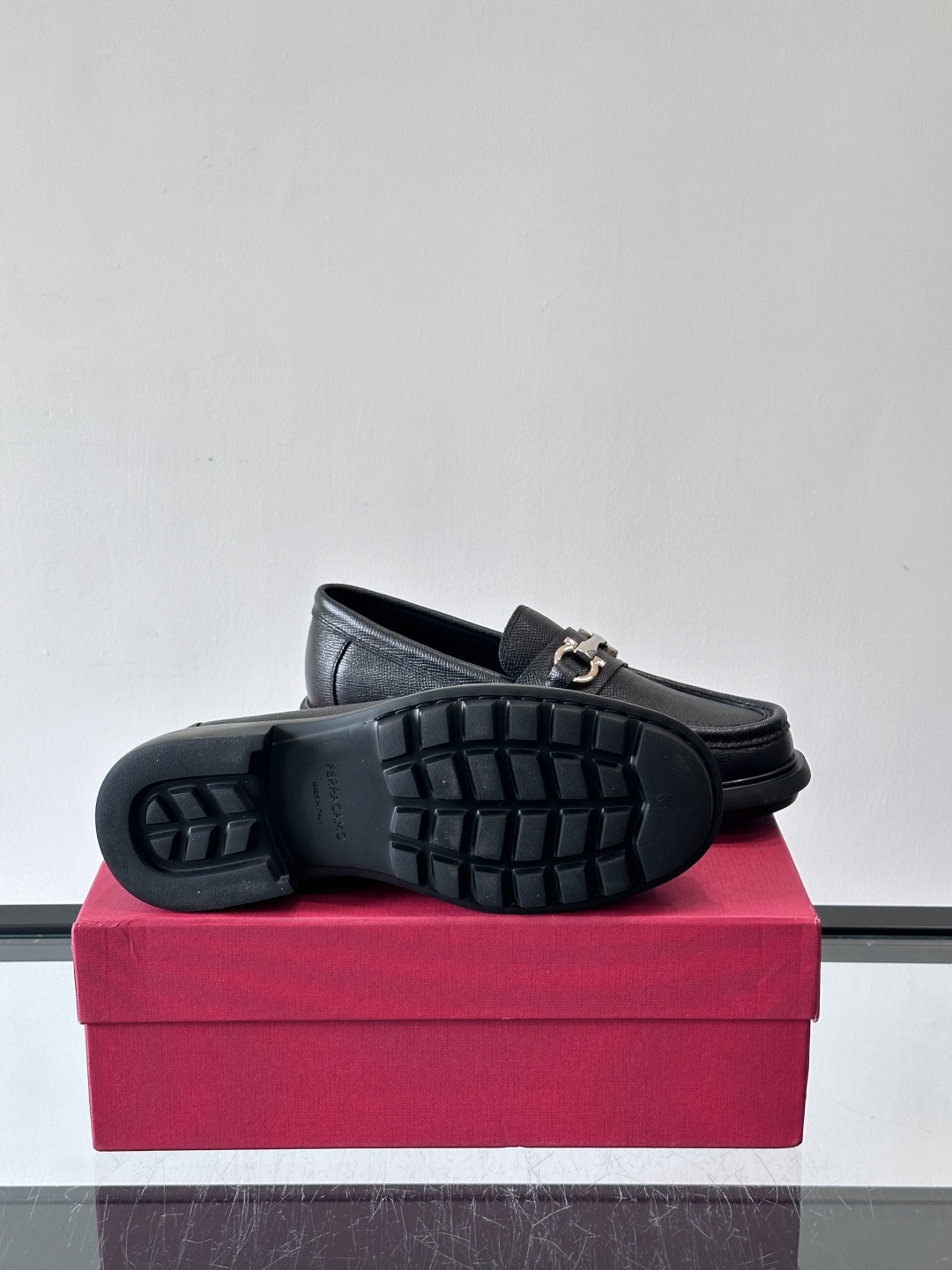 F🆕高端男士正装鞋休闲皮鞋，绅士臻享 型男必备 头层牛皮鞋面 皮质质感一览无余 小牛皮透气内里，橡胶大底