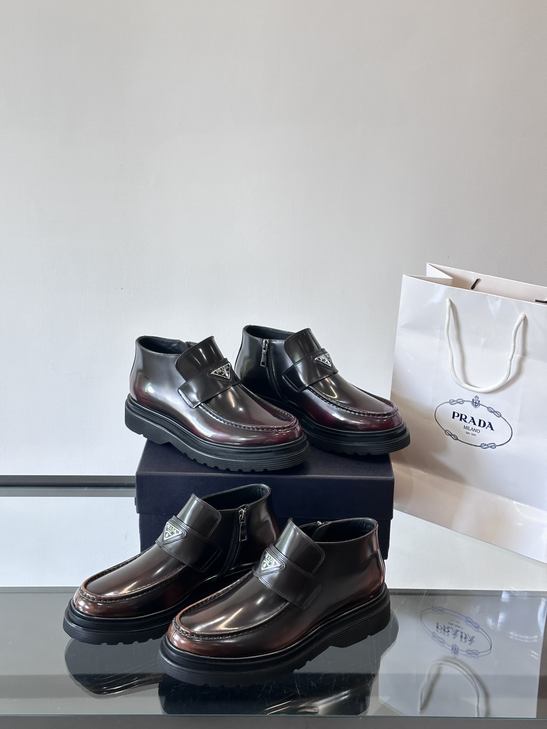 Elegant Leather Belt for Women with Classic Buckle – Versatile & Stylish