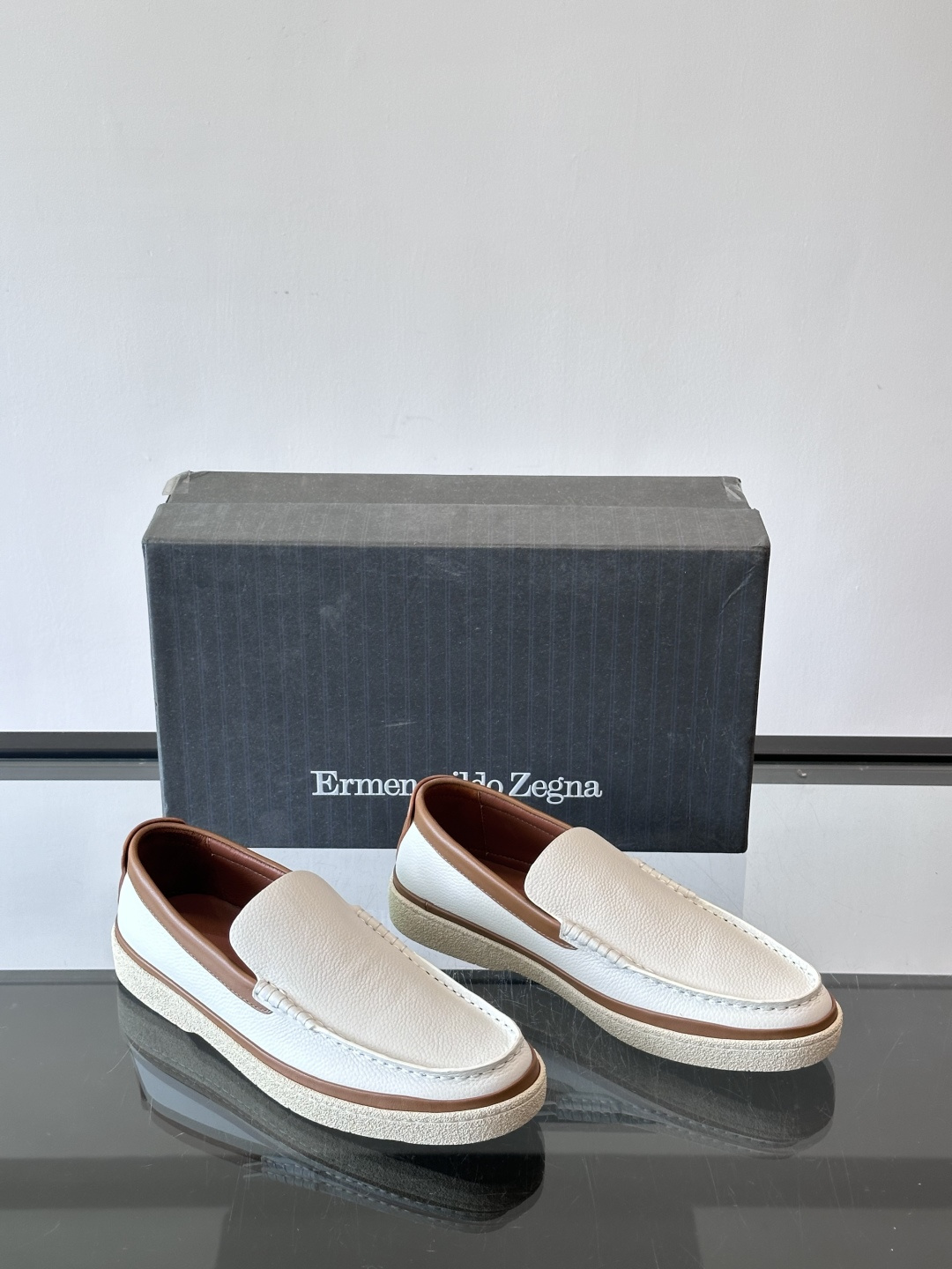 Zegna杰尼亚休闲乐福男鞋 👞！采用小牛皮面 羊皮内里及鞋垫 橡胶大底车线缝合空胶做法 面料柔软舒适又