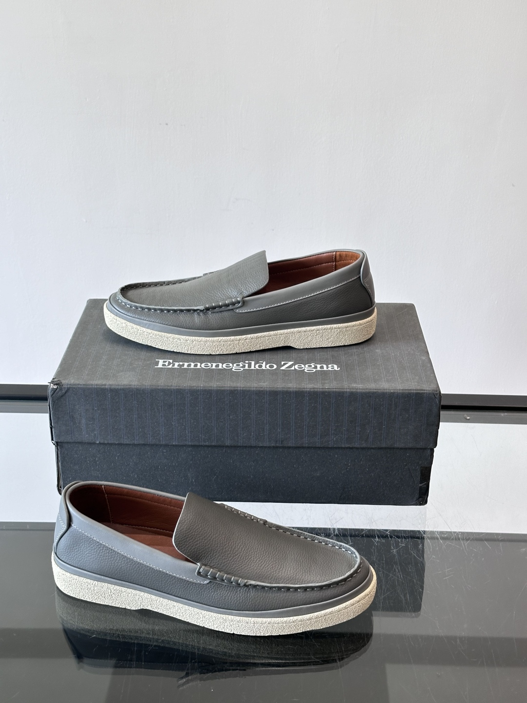 Zegna杰尼亚休闲乐福男鞋 👞！采用小牛皮面 羊皮内里及鞋垫 橡胶大底车线缝合空胶做法 面料柔软舒适又