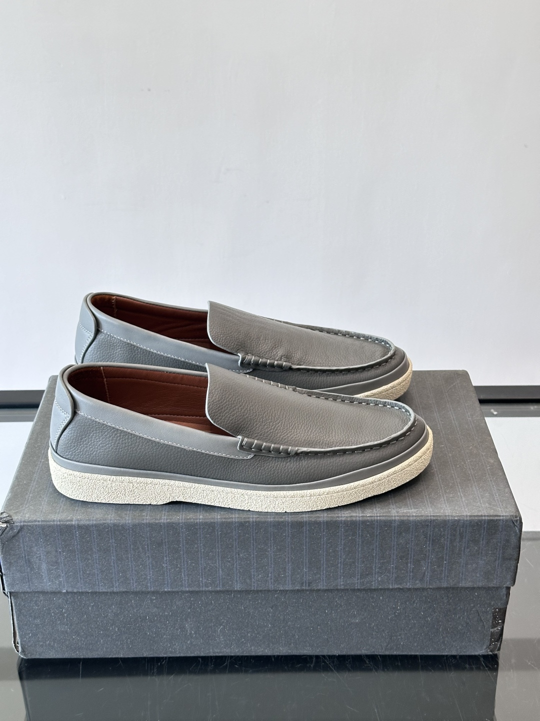 Zegna杰尼亚休闲乐福男鞋 👞！采用小牛皮面 羊皮内里及鞋垫 橡胶大底车线缝合空胶做法 面料柔软舒适又