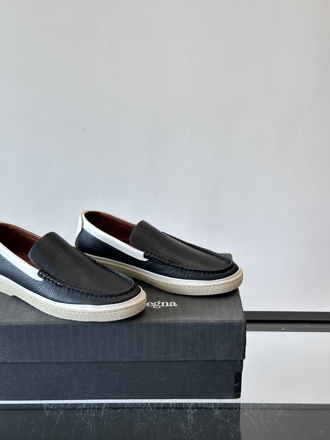 Zegna杰尼亚休闲乐福男鞋 👞！采用小牛皮面 羊皮内里及鞋垫 橡胶大底车线缝合空胶做法 面料柔软舒适又