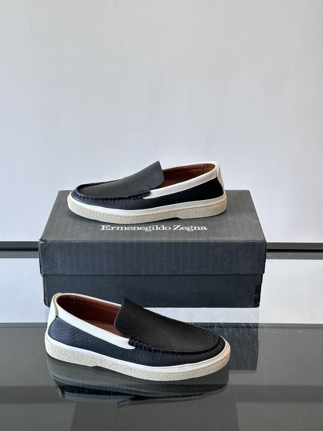 Zegna杰尼亚休闲乐福男鞋 👞！采用小牛皮面 羊皮内里及鞋垫 橡胶大底车线缝合空胶做法 面料柔软舒适又