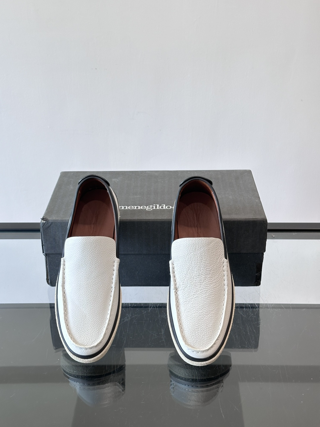 Zegna杰尼亚休闲乐福男鞋 👞！采用小牛皮面 羊皮内里及鞋垫 橡胶大底车线缝合空胶做法 面料柔软舒适又