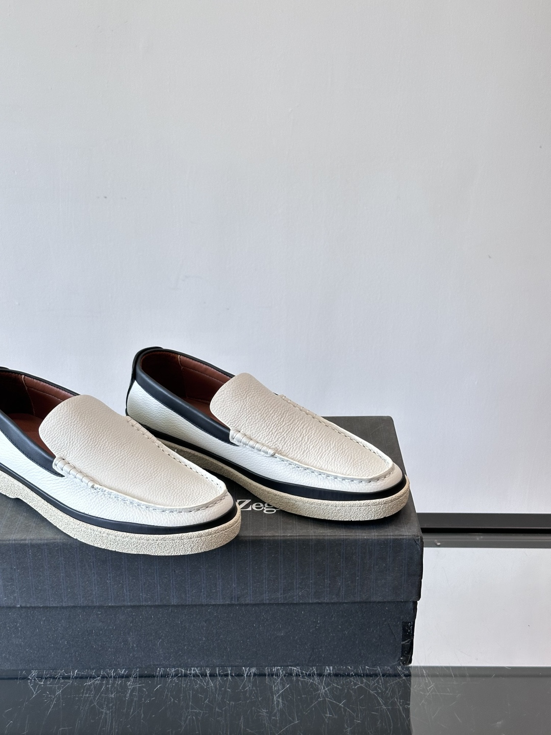 Zegna杰尼亚休闲乐福男鞋 👞！采用小牛皮面 羊皮内里及鞋垫 橡胶大底车线缝合空胶做法 面料柔软舒适又