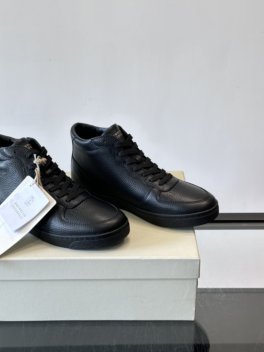 Brunello Cucinelli 男士高帮鞋意大利奢侈品牌Brunello Cucinelli出品，