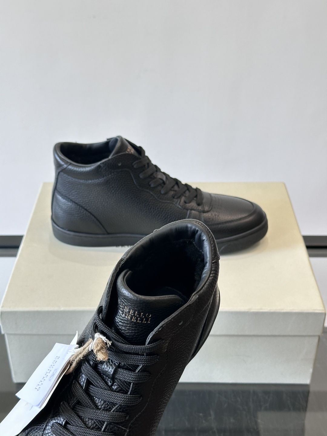 Brunello Cucinelli 男士高帮鞋意大利奢侈品牌Brunello Cucinelli出品，