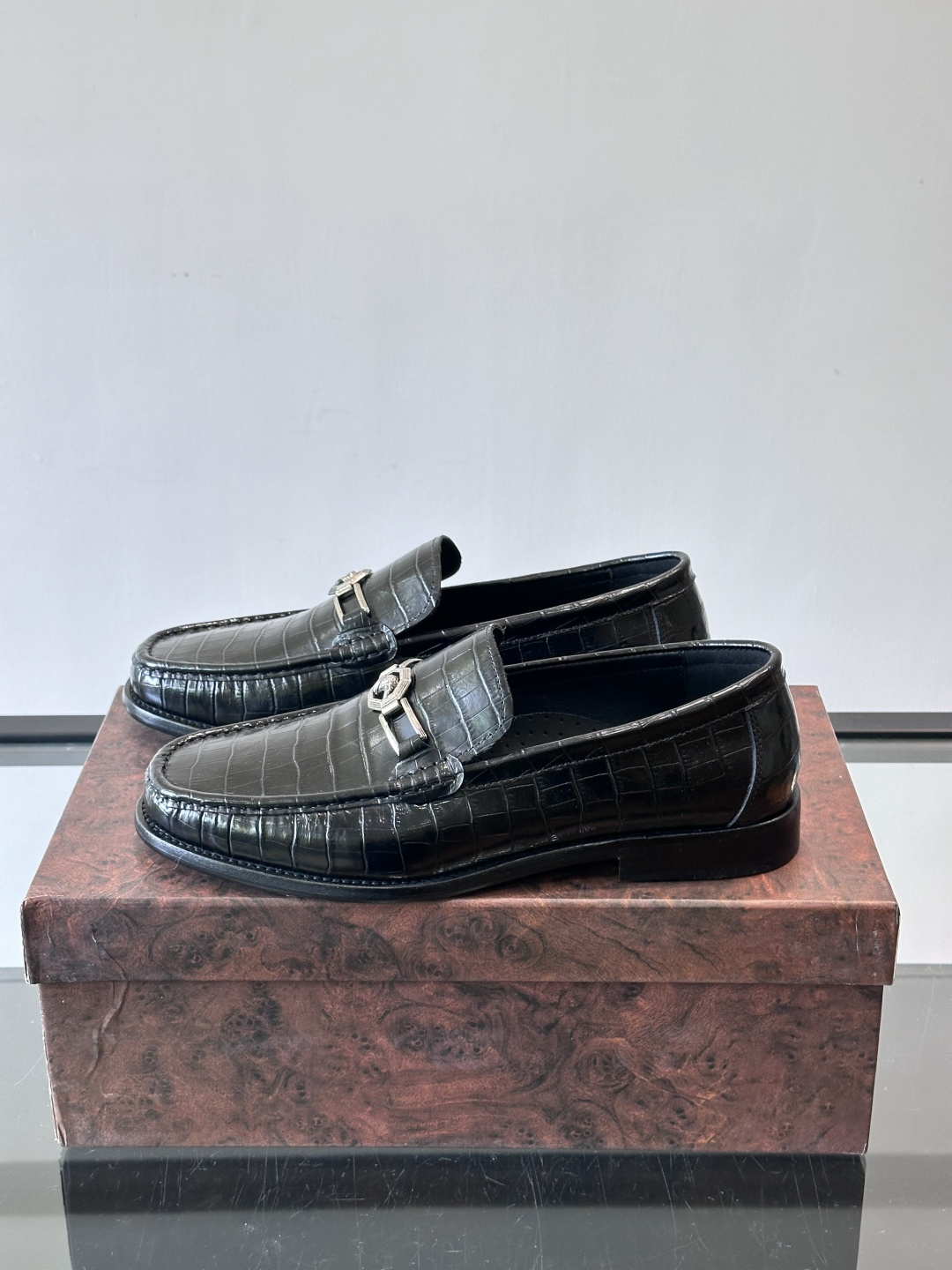 Stefano Ricci 史蒂芬高端奢侈品牌，男士皮鞋，真皮大底。原版牛皮，质感高端细腻，内里全小牛皮