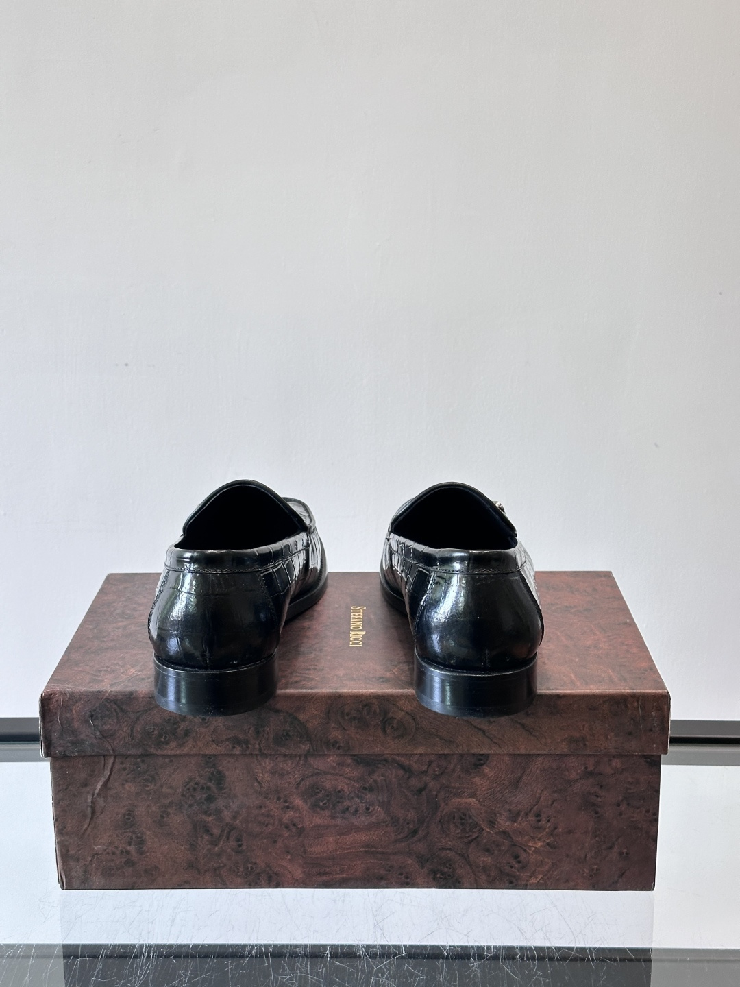 Stefano Ricci 史蒂芬高端奢侈品牌，男士皮鞋，真皮大底。原版牛皮，质感高端细腻，内里全小牛皮