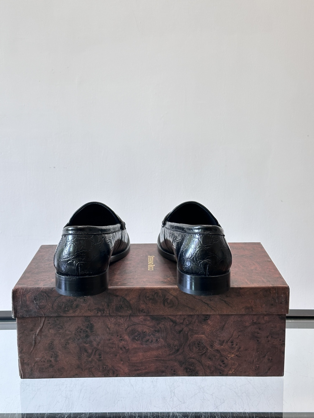 Stefano Ricci 史蒂芬高端奢侈品牌，男士皮鞋，真皮大底。原版牛皮，质感高端细腻，内里全小牛皮