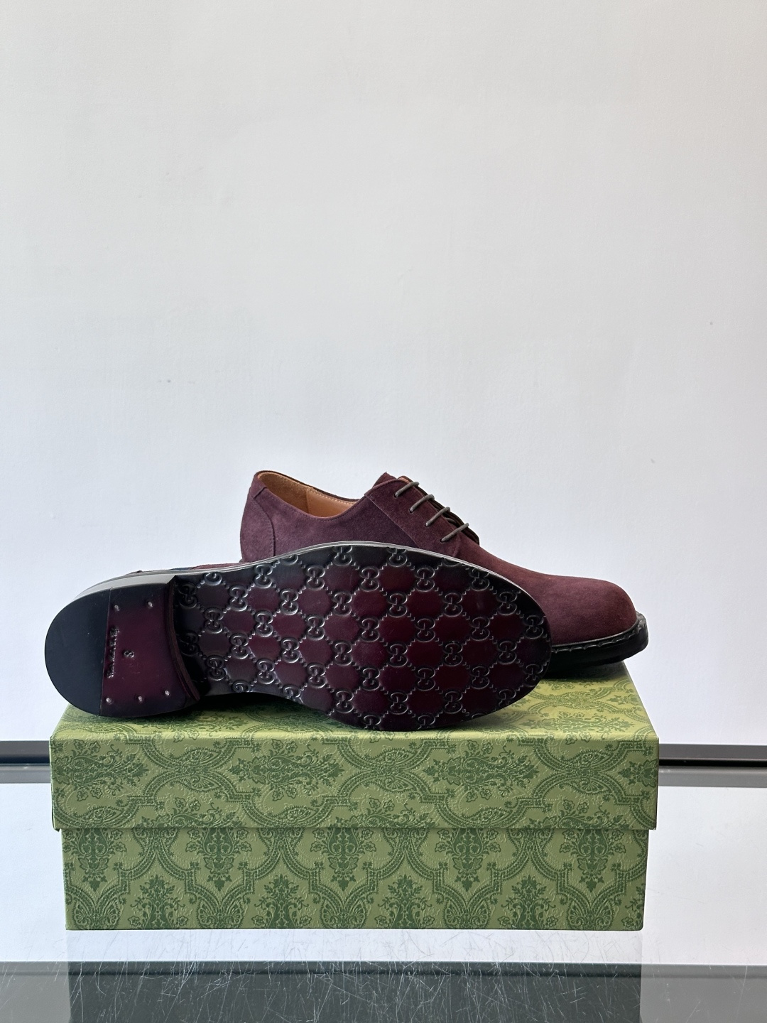 gucci 男士商务小皮鞋，上脚非常好看！精品商务休闲皮鞋💥💥真皮大底产品意大利进口牛皮制作🐂进口水染牛