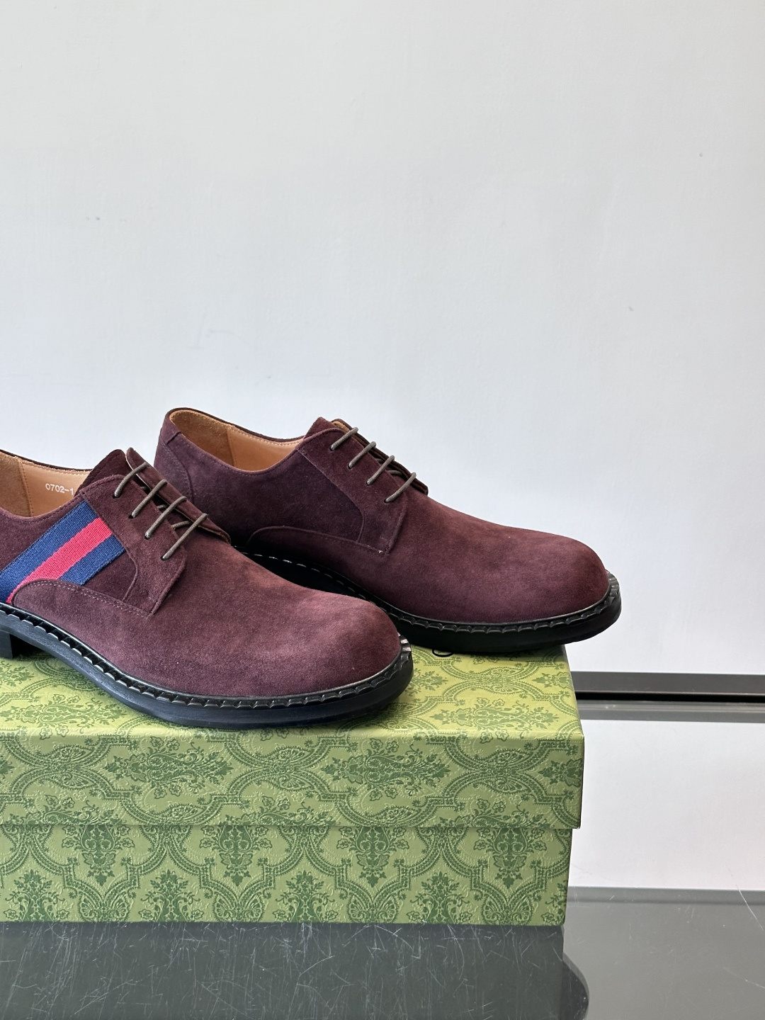 gucci 男士商务小皮鞋，上脚非常好看！精品商务休闲皮鞋💥💥真皮大底产品意大利进口牛皮制作🐂进口水染牛