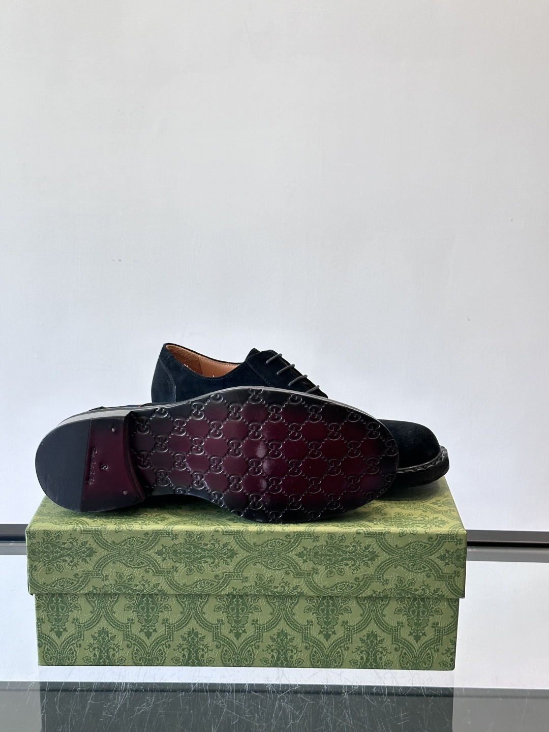 gucci 男士商务小皮鞋，上脚非常好看！精品商务休闲皮鞋💥💥真皮大底产品意大利进口牛皮制作🐂进口水染牛