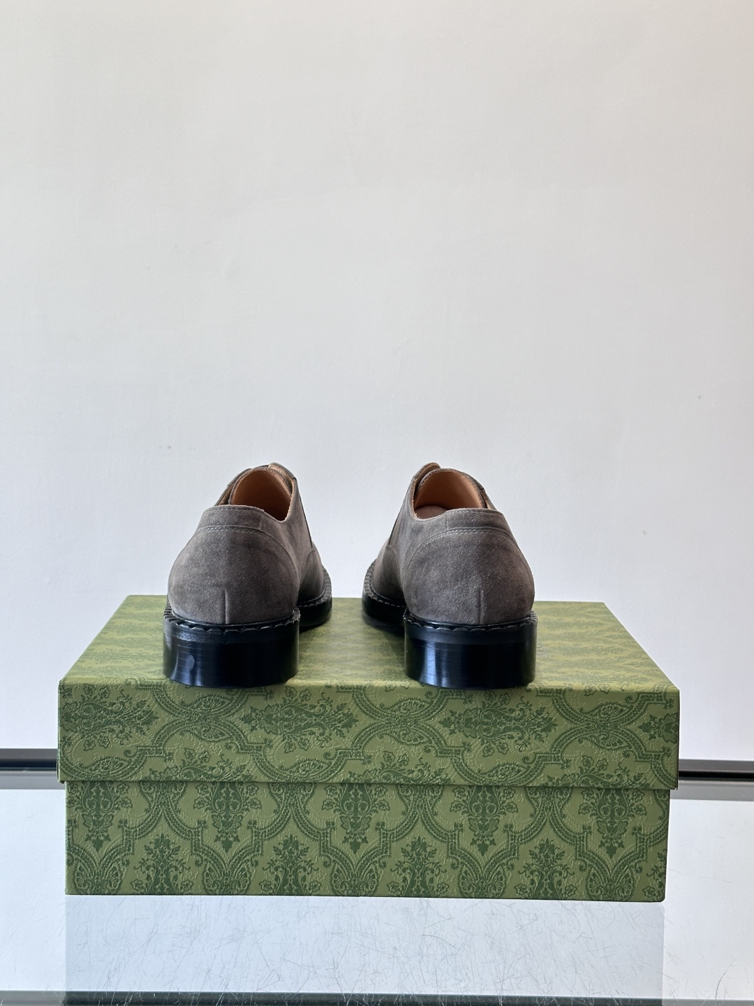 gucci 男士商务小皮鞋，上脚非常好看！精品商务休闲皮鞋💥💥真皮大底产品意大利进口牛皮制作🐂进口水染牛