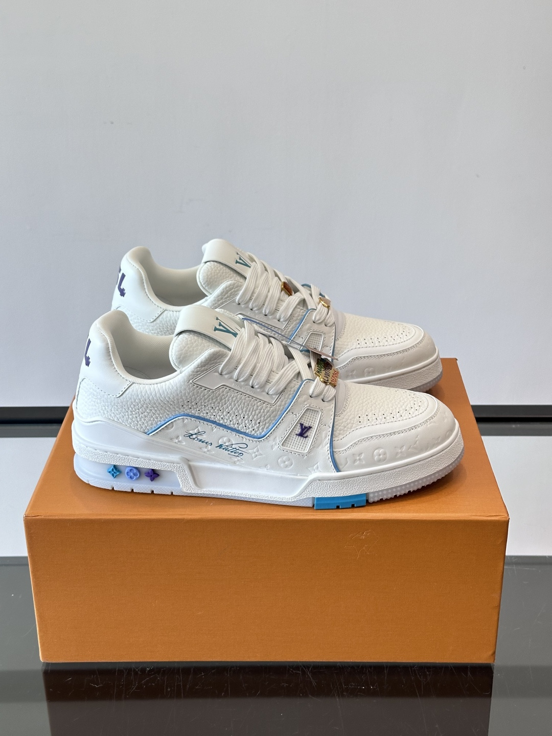 LV邮轮限定🚢这个配色太清爽了！路易威登x Tyler 联名款 驴牌 L家 压花 情侣👫款 休闲 运动鞋