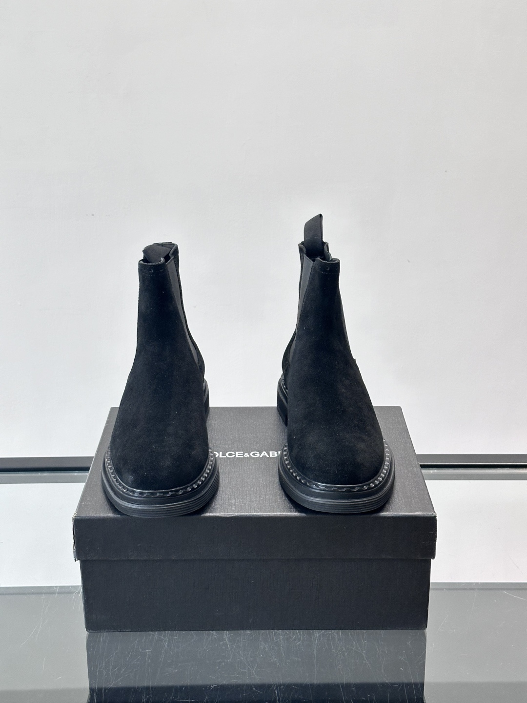 Prad*精品男士靴子超高高品质，秋冬经典圆头男士高帮男靴，原版进口牛皮 内里垫脚 水染牛皮，橡胶大底 