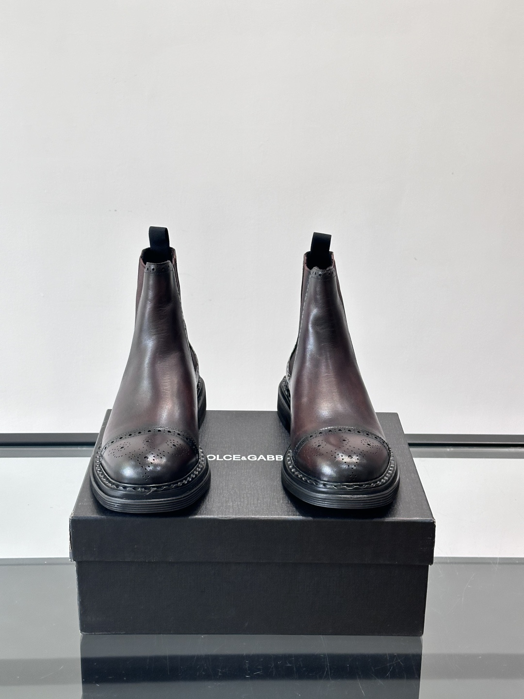 Prad*精品男士靴子超高高品质，秋冬经典圆头男士高帮男靴，原版进口牛皮 内里垫脚 水染牛皮，橡胶大底 