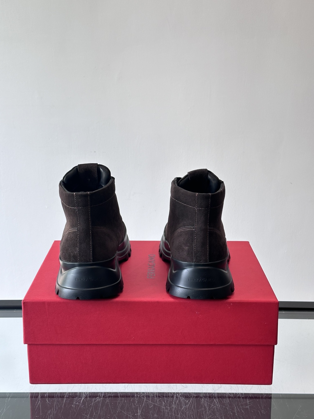 F🆕高端男士正装鞋休闲皮鞋短靴。（加绒内里）绅士臻享 型男必备 头层牛皮鞋面 皮质质感一览无余 小牛皮透