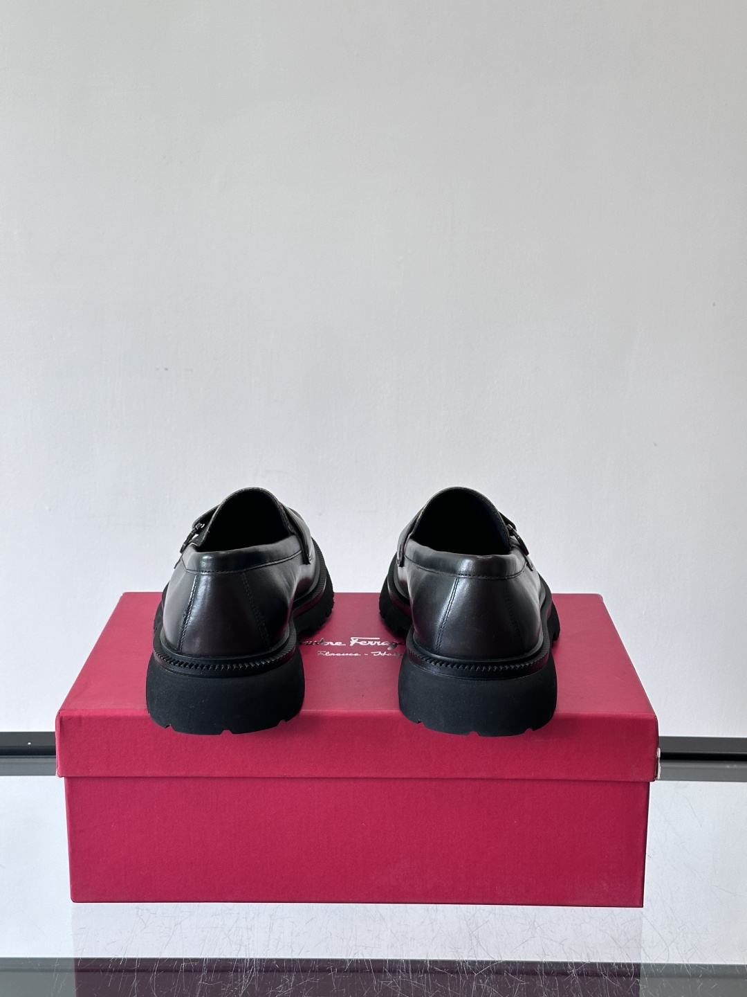 F🆕高端男士正装鞋休闲皮鞋，绅士臻享 型男必备 头层牛皮鞋面 皮质质感一览无余 小牛皮透气内里，橡胶大底