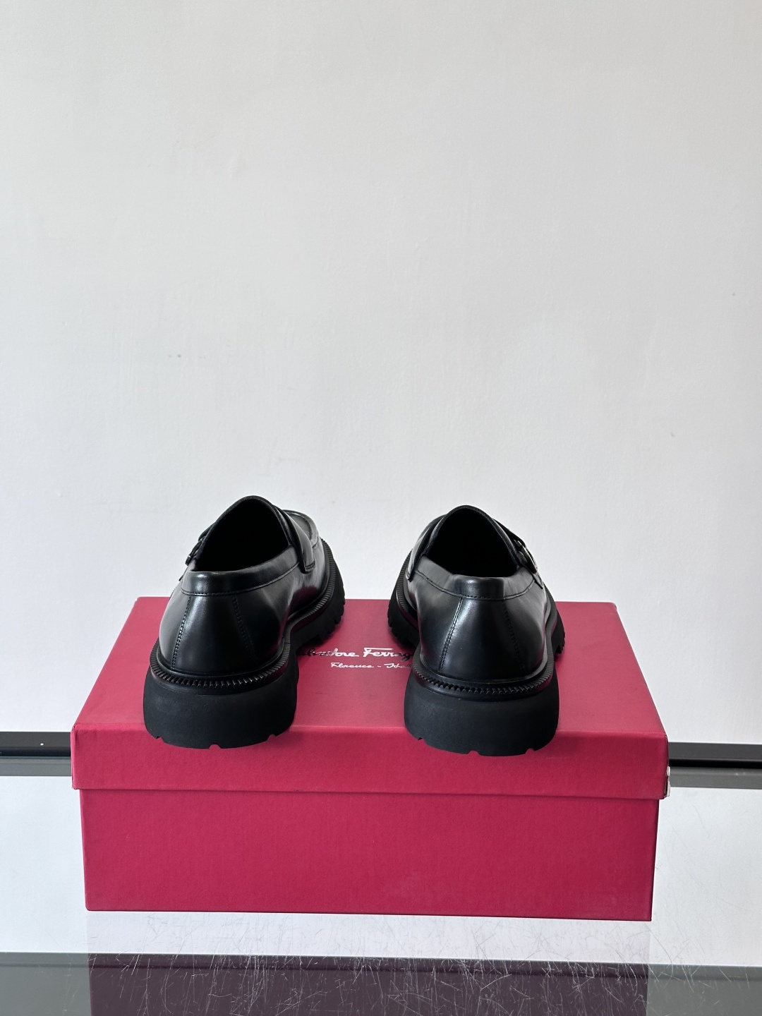 F🆕高端男士正装鞋休闲皮鞋，绅士臻享 型男必备 头层牛皮鞋面 皮质质感一览无余 小牛皮透气内里，橡胶大底