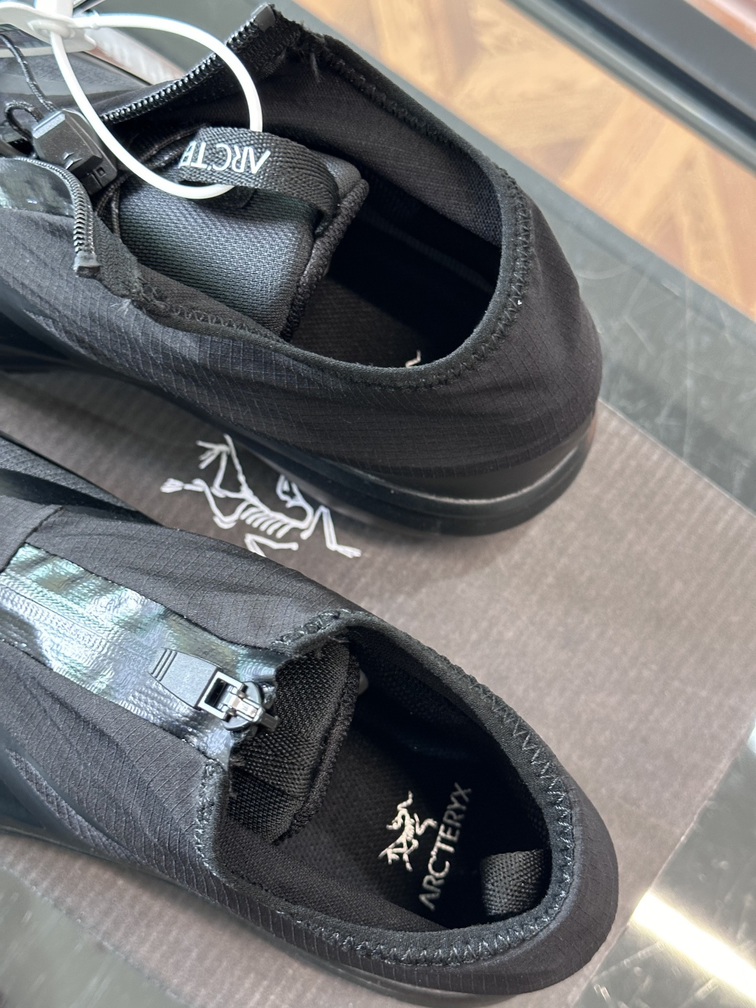 普拉达 Prada 高定典藏名品高定成衣时装外套连衣裙衬衫T恤 #DA846193 3