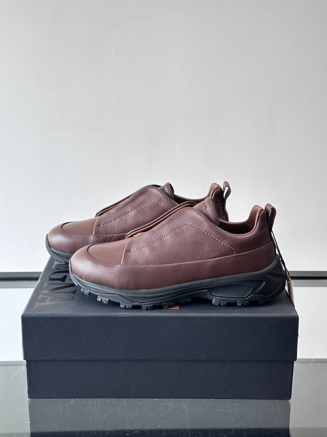 杰尼亚 TriPle Stitch™ Monte休闲鞋👟牛皮＋标志性三重交叉松紧，致敬手工缝制工艺。灵感