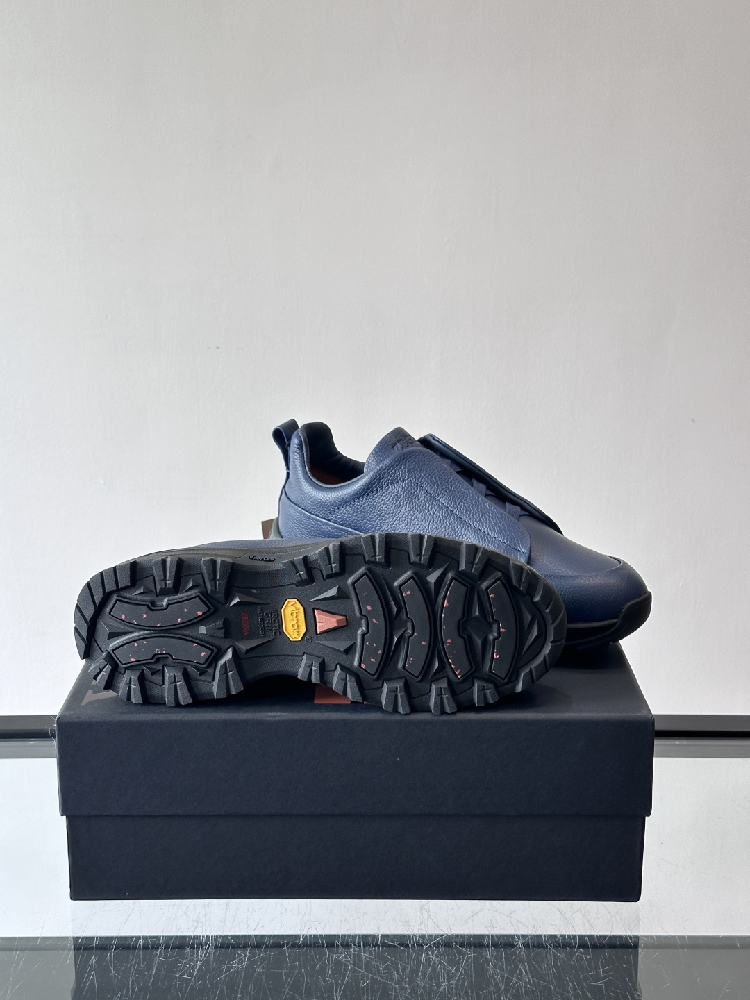 杰尼亚 TriPle Stitch™ Monte休闲鞋👟牛皮＋标志性三重交叉松紧，致敬手工缝制工艺。灵感