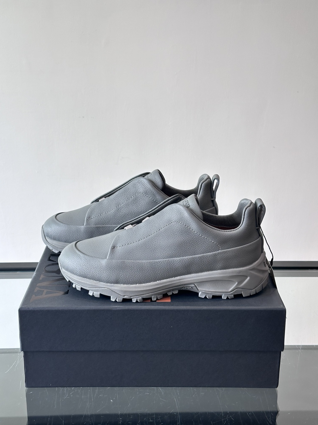 杰尼亚 TriPle Stitch™ Monte休闲鞋👟牛皮＋标志性三重交叉松紧，致敬手工缝制工艺。灵感