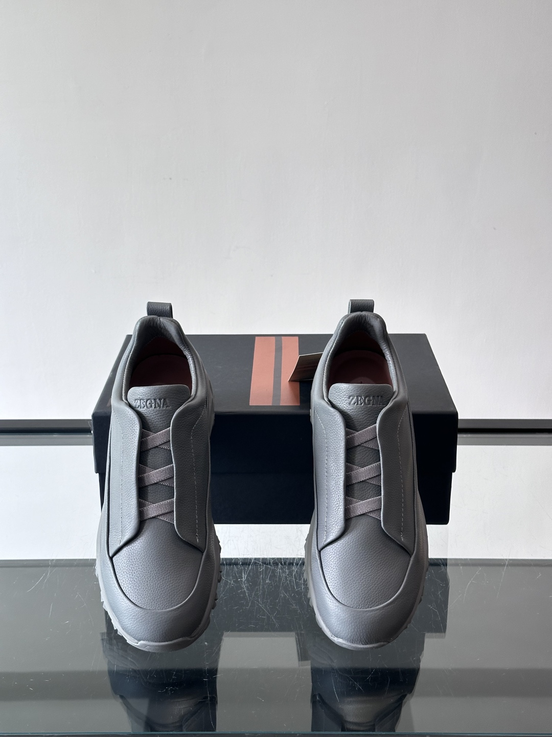 杰尼亚 TriPle Stitch™ Monte休闲鞋👟牛皮＋标志性三重交叉松紧，致敬手工缝制工艺。灵感