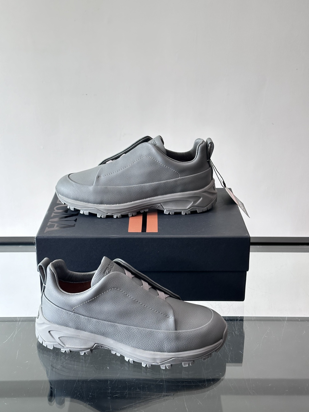 杰尼亚 TriPle Stitch™ Monte休闲鞋👟牛皮＋标志性三重交叉松紧，致敬手工缝制工艺。灵感