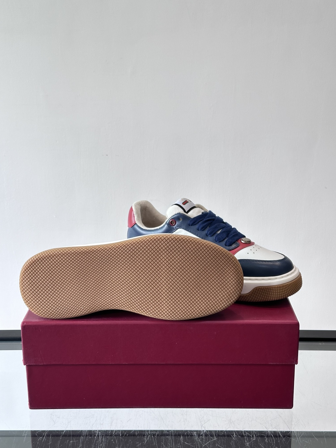 ◾️▫️Gucci男士厚底饼干鞋运动鞋，这款的舒适度真的很绝，超级轻便舒适百搭，👍必备单品，这款单品充满