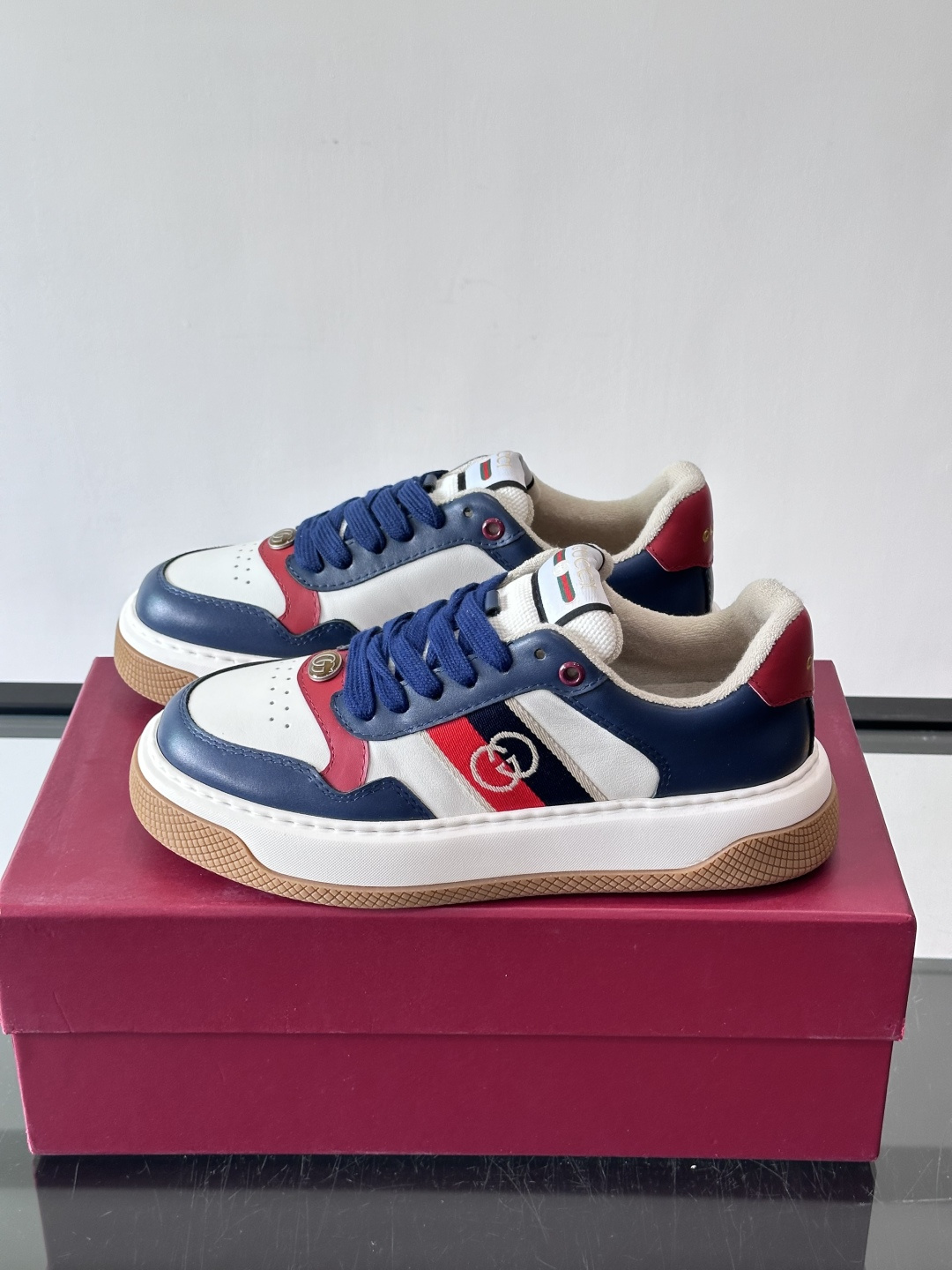 ◾️▫️Gucci男士厚底饼干鞋运动鞋，这款的舒适度真的很绝，超级轻便舒适百搭，👍必备单品，这款单品充满